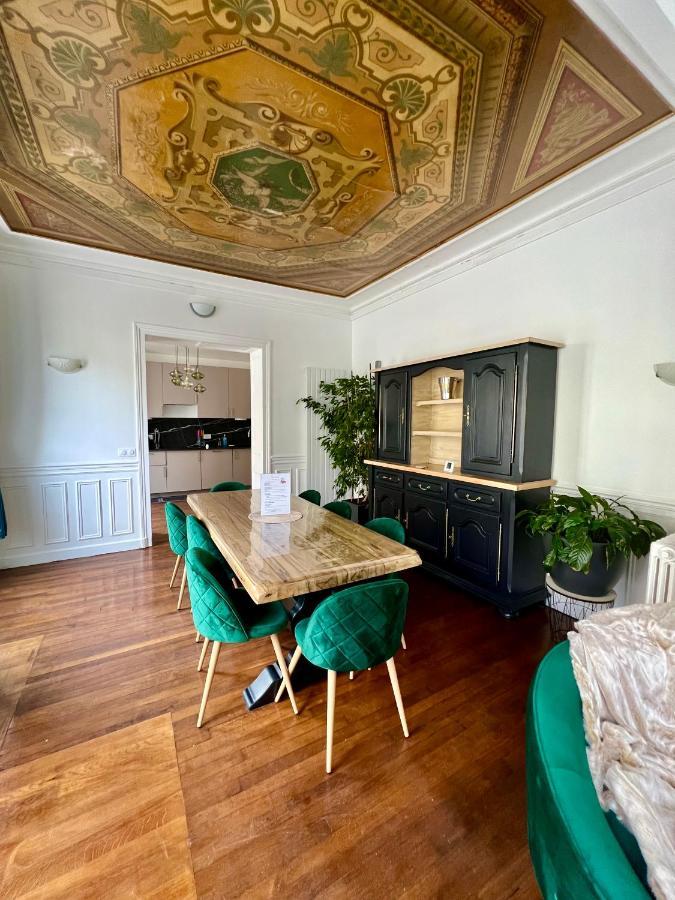 Appartement De Luxe Avec Fresque, Hyper Centre Et Parking Sure Fontainebleau Bagian luar foto