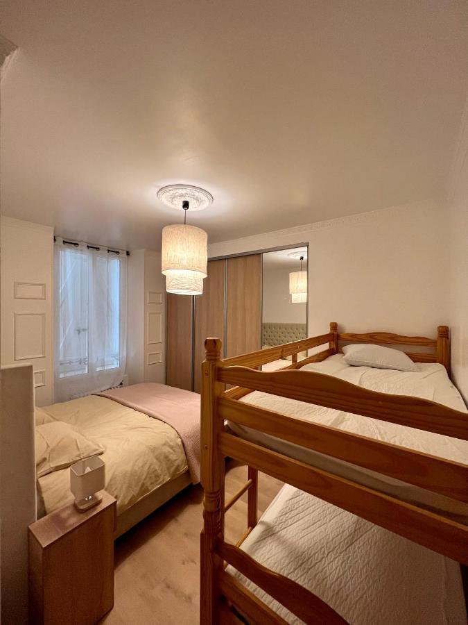 Appartement De Luxe Avec Fresque, Hyper Centre Et Parking Sure Fontainebleau Bagian luar foto
